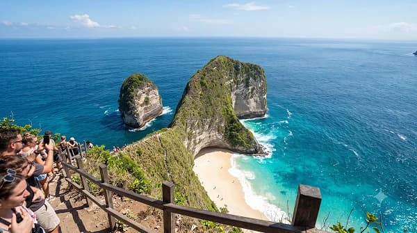 Nusa Penida Island Tour by Patel World Tour