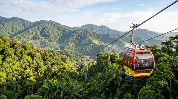 Genting Highlands Cable Car Journey by Patel World Tour